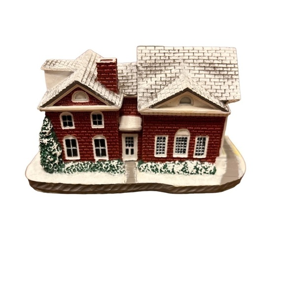 Norman Rockwell “The Bank” the sixth issue in Rockwell’s main street collection - Picture 2 of 8